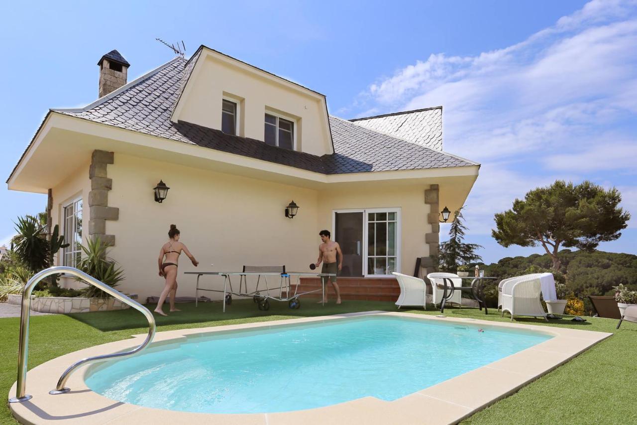 Homestay Villa Estrella - Costa Brava Calella Dış mekan fotoğraf