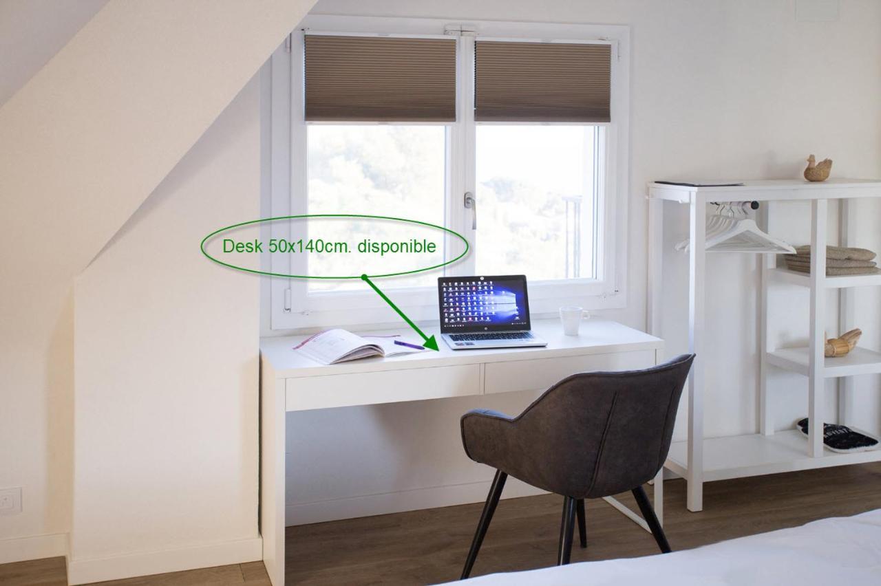 Homestay Villa Estrella - Costa Brava Calella Oda fotoğraf