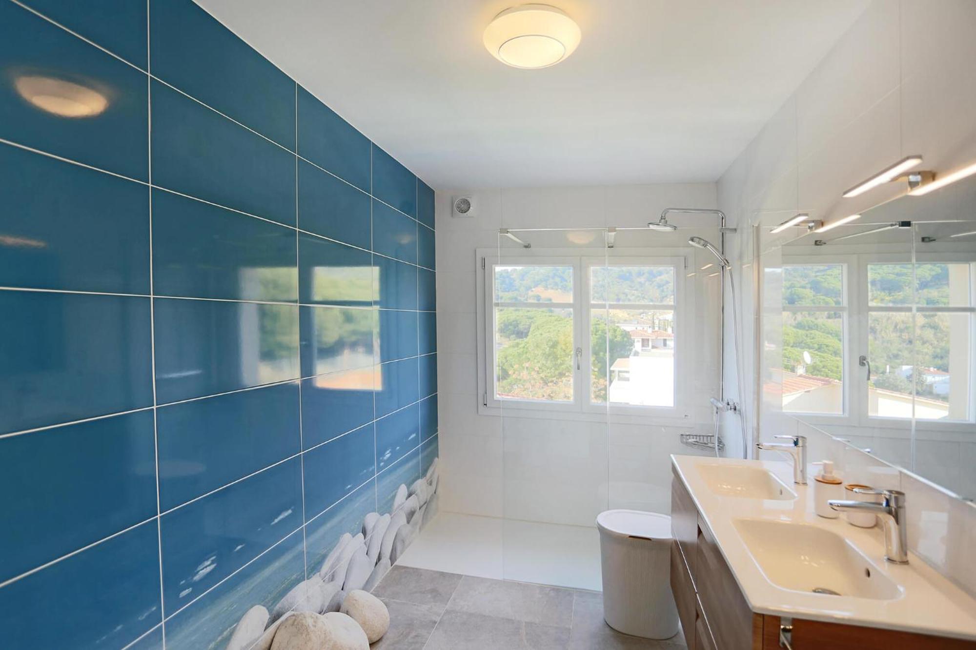 Homestay Villa Estrella - Costa Brava Calella Oda fotoğraf